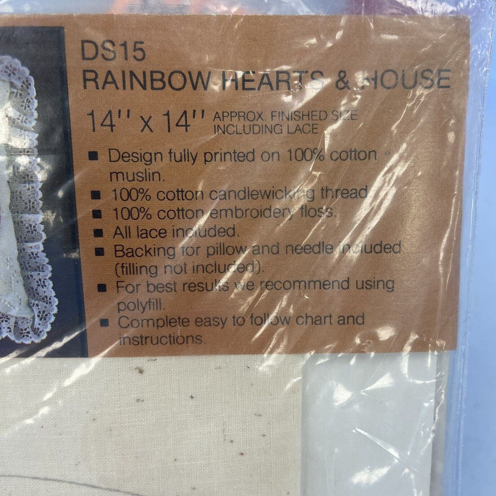 VTG Candlewick and Stitch Pillow Kit DS15 Rainbow Hearts & House 14" Square New - Picture 5 of 5